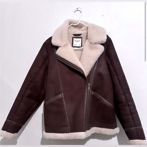 Women coats brown/ cream Arbercrombie & Fitch  puffer size L